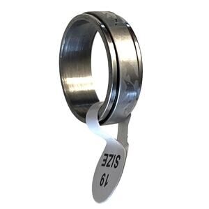 NEW Silver SPINNER RING Dolphins Fish Stainless Steel Size Italy 19 / US 9 NWT